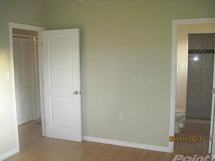 5th image of 240 Shamrock Blvd