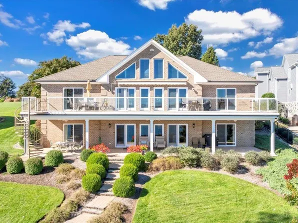 89 Atlantic Ave, Moneta, VA 24121