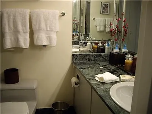 Rented by La Seven Inc. | media 14