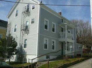 19 Clement St #3R, Tiverton, RI 02878