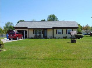 1906 La Fever Rd, Geneva, OH 44041