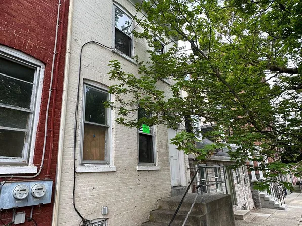 327 N Mulberry St, Lancaster, PA 17603