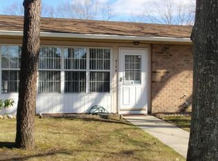 312 Woodbridge Dr UNIT D, Ridge, NY 11961