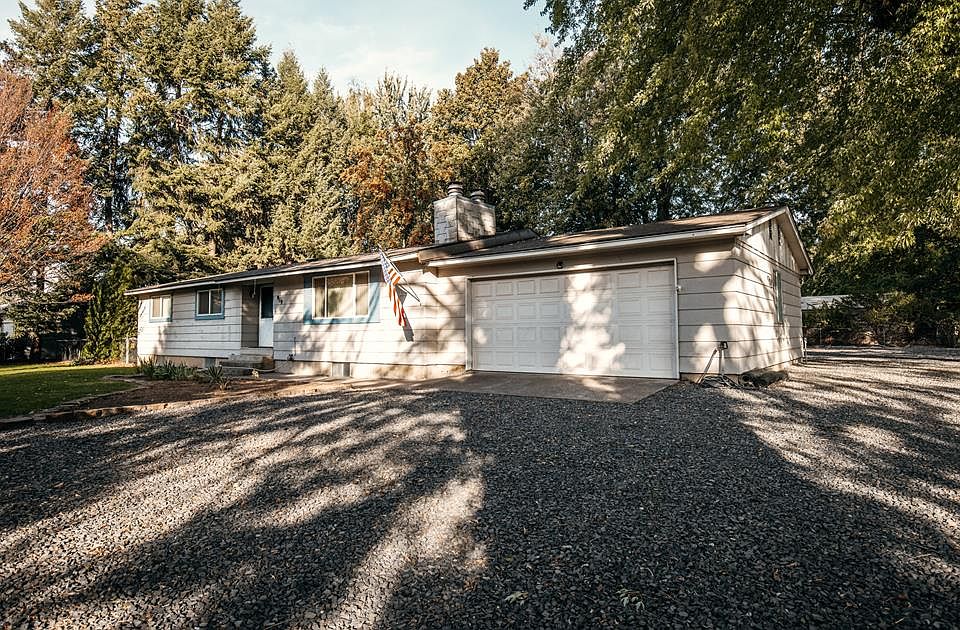 1st image of 919 Coppei Ave