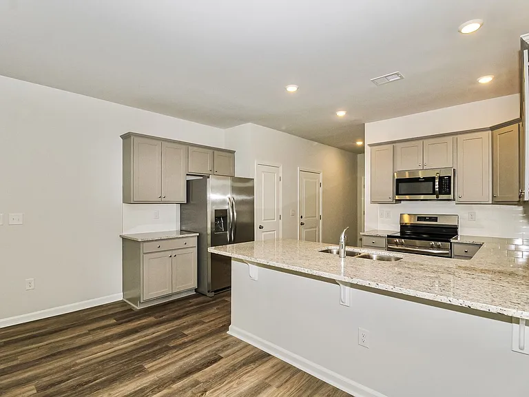 333B Parkington Ln — Photo 8