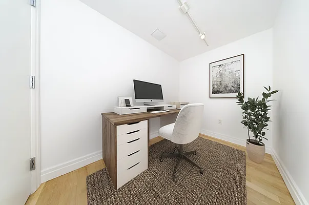 Rented by Platinum Properties | media 8