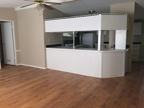 Living/ Kitchen