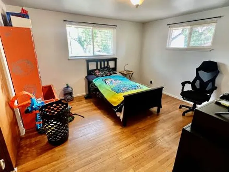 2021 Snyder Ave — Photo 6