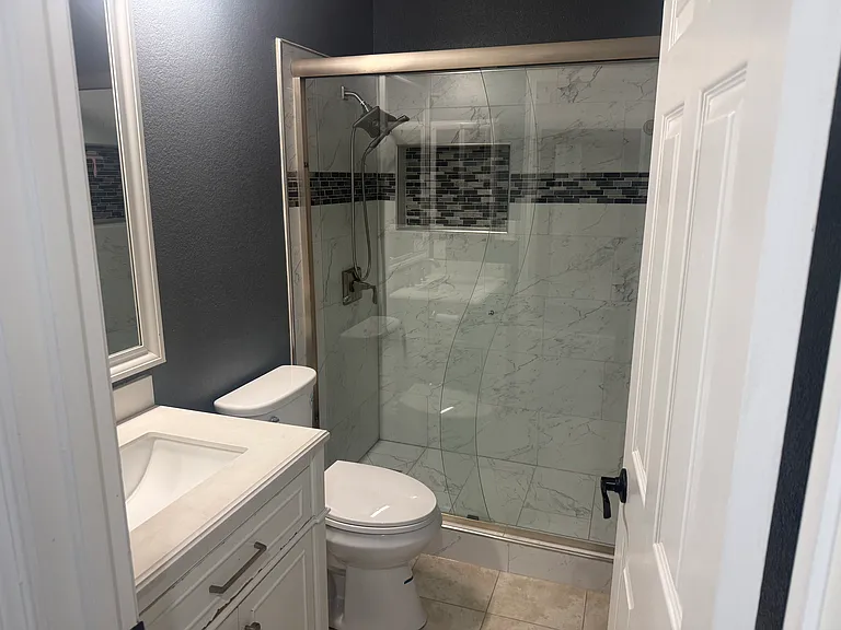 207 Round House Pl — Photo 20