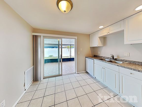 4th image of 8504 Willow Forest Ct