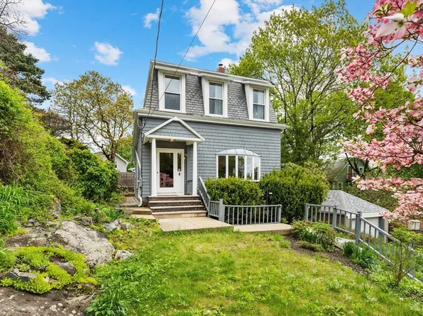 103 Glen St, Malden, MA 02148