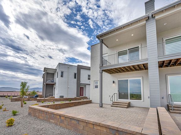 4th image of 6008 Kelly Heights Way
