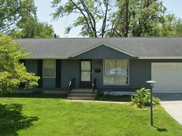 10 Winston Rd, Chatham, IL 62629