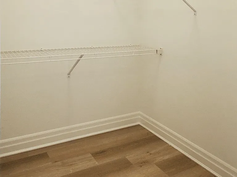 1195 Tanbark Ave — Photo 4