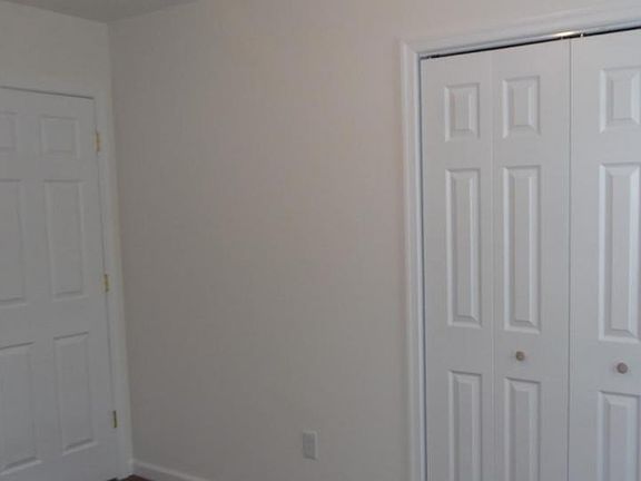 3rd image of 214 W 29th St