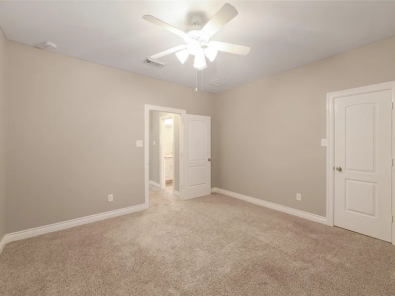 13715 Cypresswood Crossing Blvd — Photo 39
