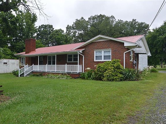 2nd image of 1656 N State Highway 62 Hwy