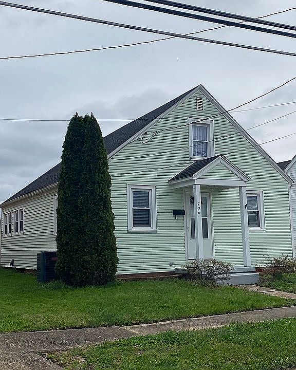 1st image of 729 1st Ave