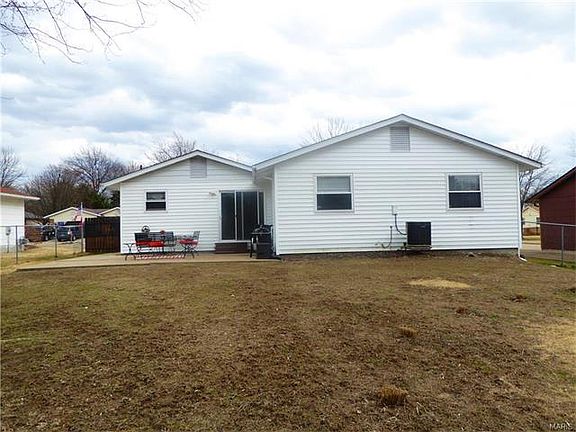 2nd image of 15615 94th Ave
