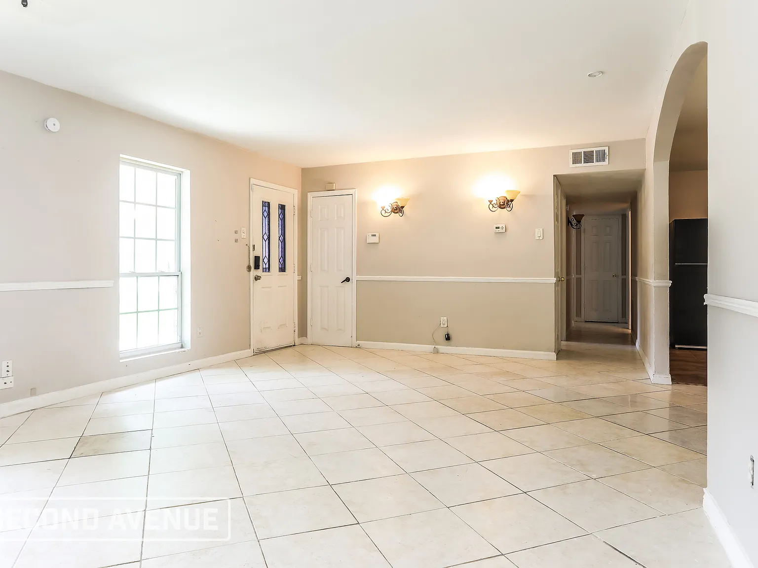 3 bed, 2.0 bath, 1536 sqft, $2,499 — Photo 3
