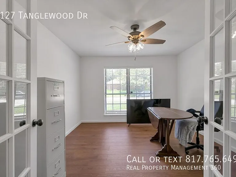 2127 Tanglewood Dr — Photo 11