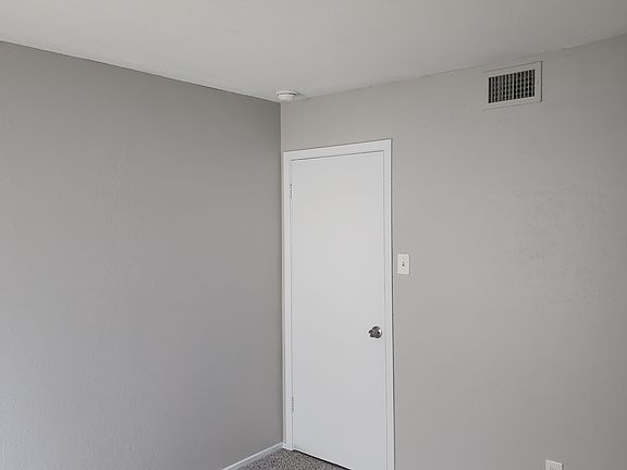 5th image of 3422 Chesapeake Dr