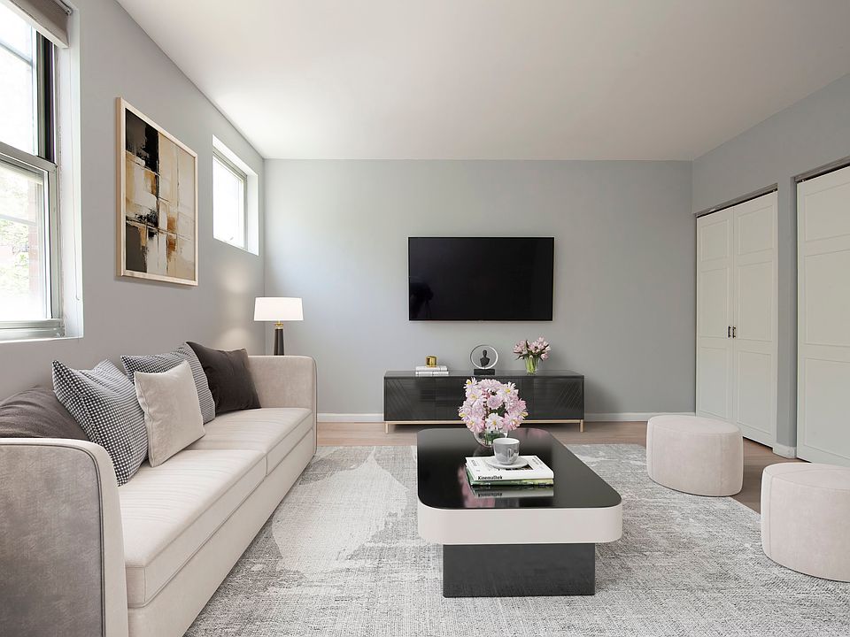 1st image of 227 1st Ave APT 3