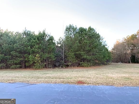 2nd image of 100 Pine Bloom Way