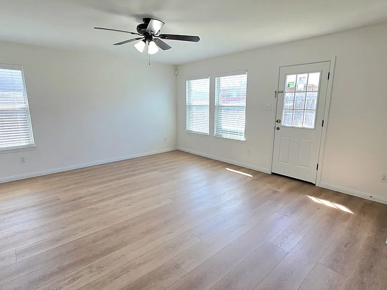 1241 Kachina Ln — Photo 6