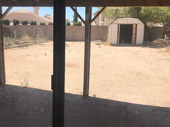 Backyard wit storage shed