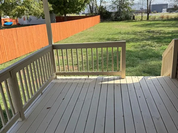138 Foggy Ln, Elkton, KY 42220