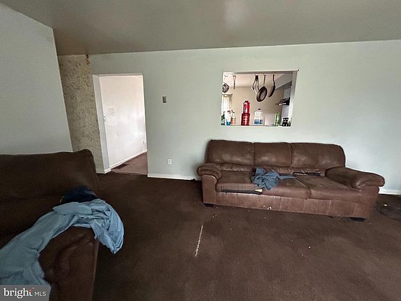 5th image of 4931 Beaver Dam Rd