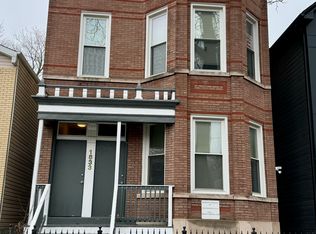1833 N Sawyer Ave APT 2, Chicago, IL 60647
