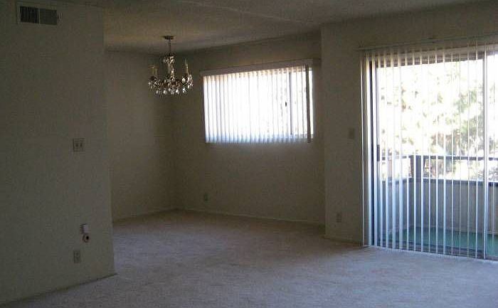 Dining Living Area