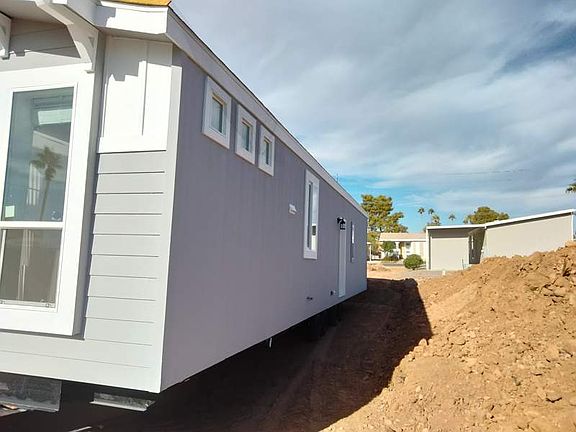 5th image of 2727 E University Dr Lot 48