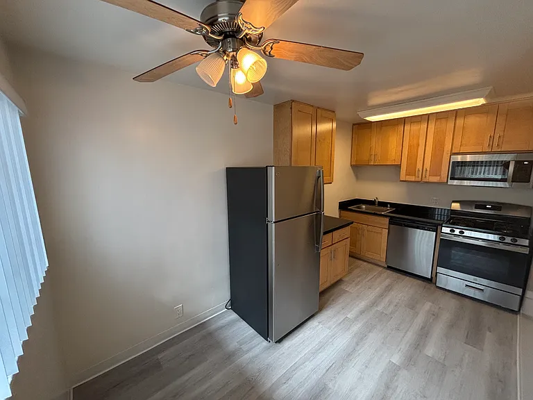 1309 Mills St #A — Photo 9