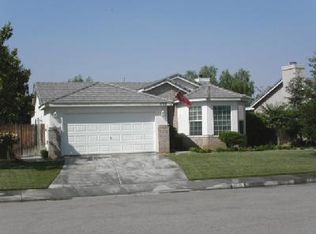 8510 Windjammer Dr, Bakersfield, CA 93312