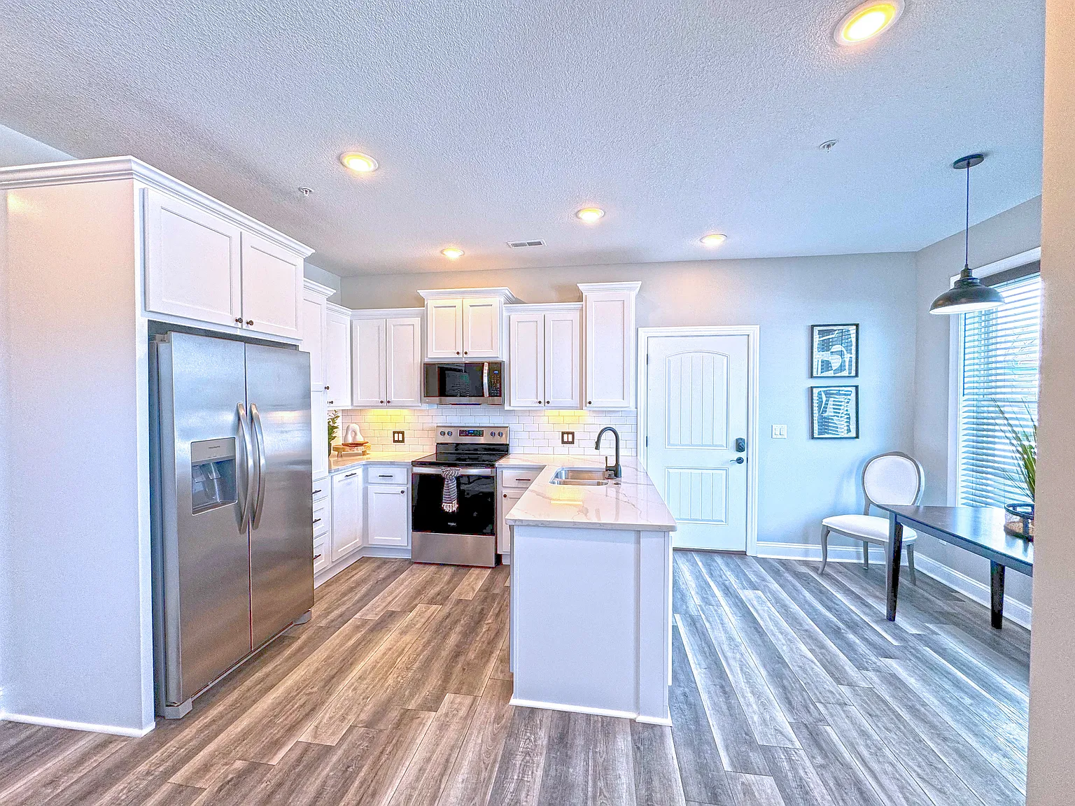 The BLVD Apartments — Photo 4