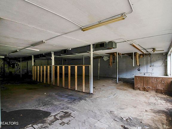4th image of 6165 Kingsport Hwy