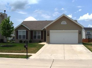 2417 Heather Hill Ct, Belleville, IL 62221