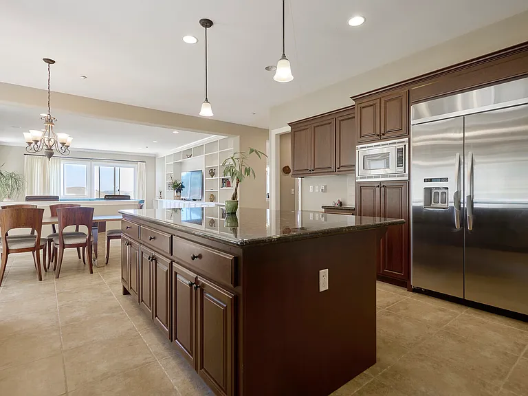3272 Ashbourne Cir — Photo 16