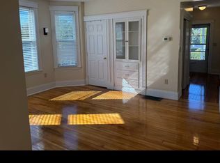 27 Willet St, Quincy, MA 02170