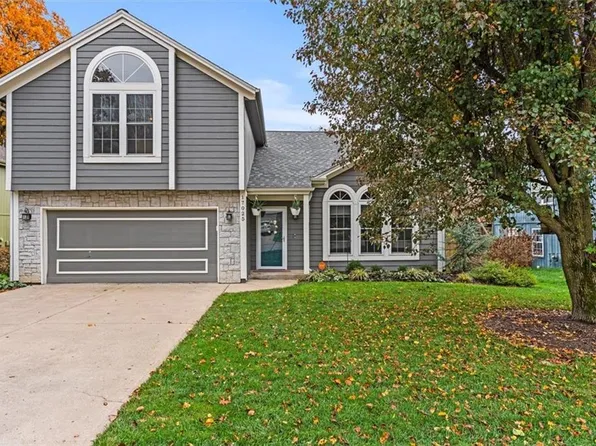 17025 E 44th St S, Independence, MO 64055