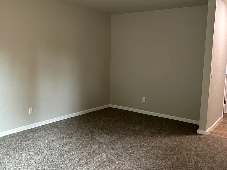 2829 Apple Valley Ln #3 — Photo 12