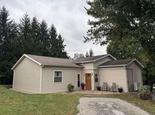 20294 State Highway 16, Ashmore, IL 61912