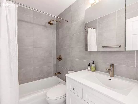 4th image of 444 E 86th St APT 29C