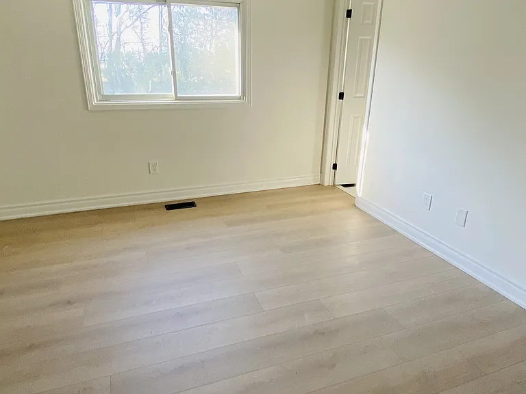 25 Quance St — Photo 15