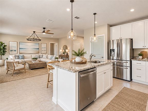 4th image of 4070 Astatula Ln