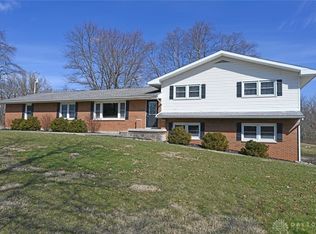 2576 Wayne Rd, Wilmington, OH 45177
