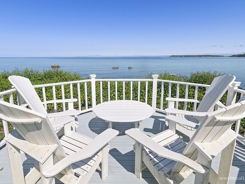42 Gardiners Bay Dr, Shelter Island Heights, NY 11965 Zillow